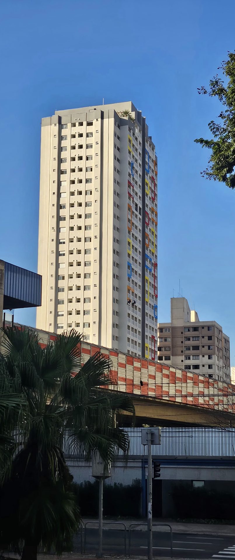 Tons do Brás — Tons Do Br S Fachada — Tons do Brás