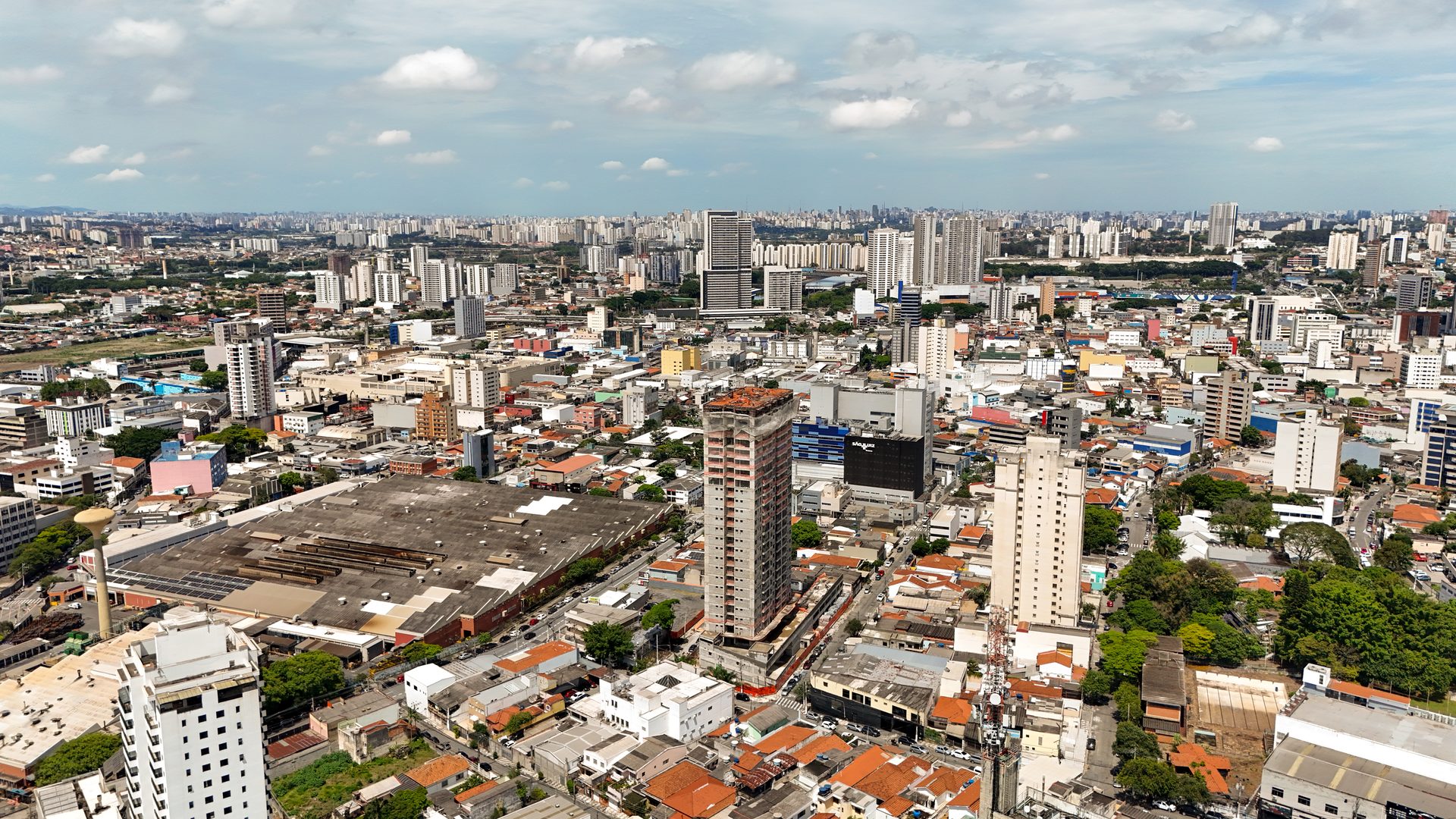 Rlfilmes 7 (3) 3 — Iconic Centro Osasco